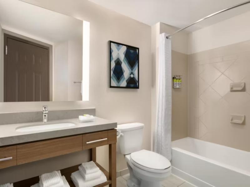 Holiday Inn Cleveland Airport West by IHG image