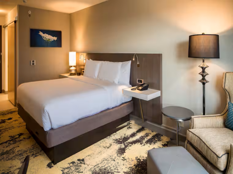 Hilton Garden Inn Pittsburgh Airport image