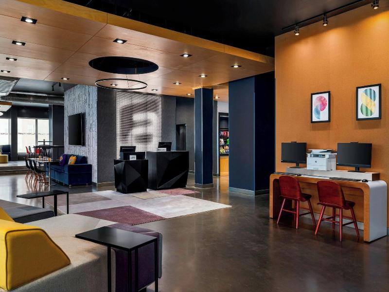 Aloft Richmond West