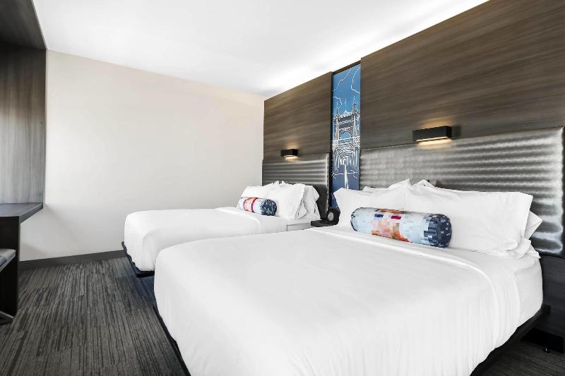 Aloft Newport On The Levee image