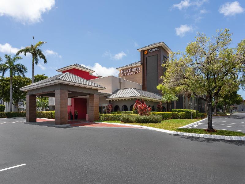 La Quinta By Wyndham Ft Lauderdale Cypress Creek image