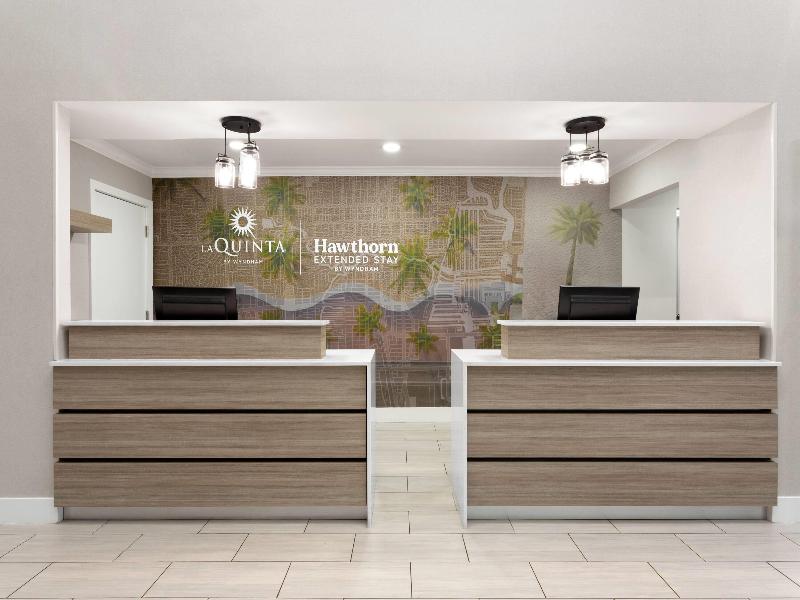 La Quinta By Wyndham Ft Lauderdale Cypress Creek image