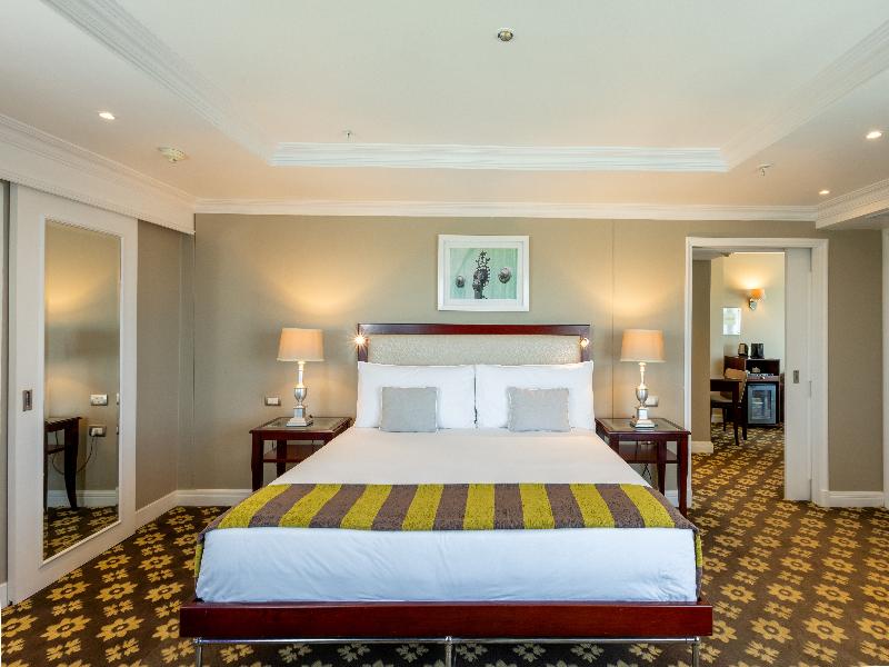 Hemingways Hotel image