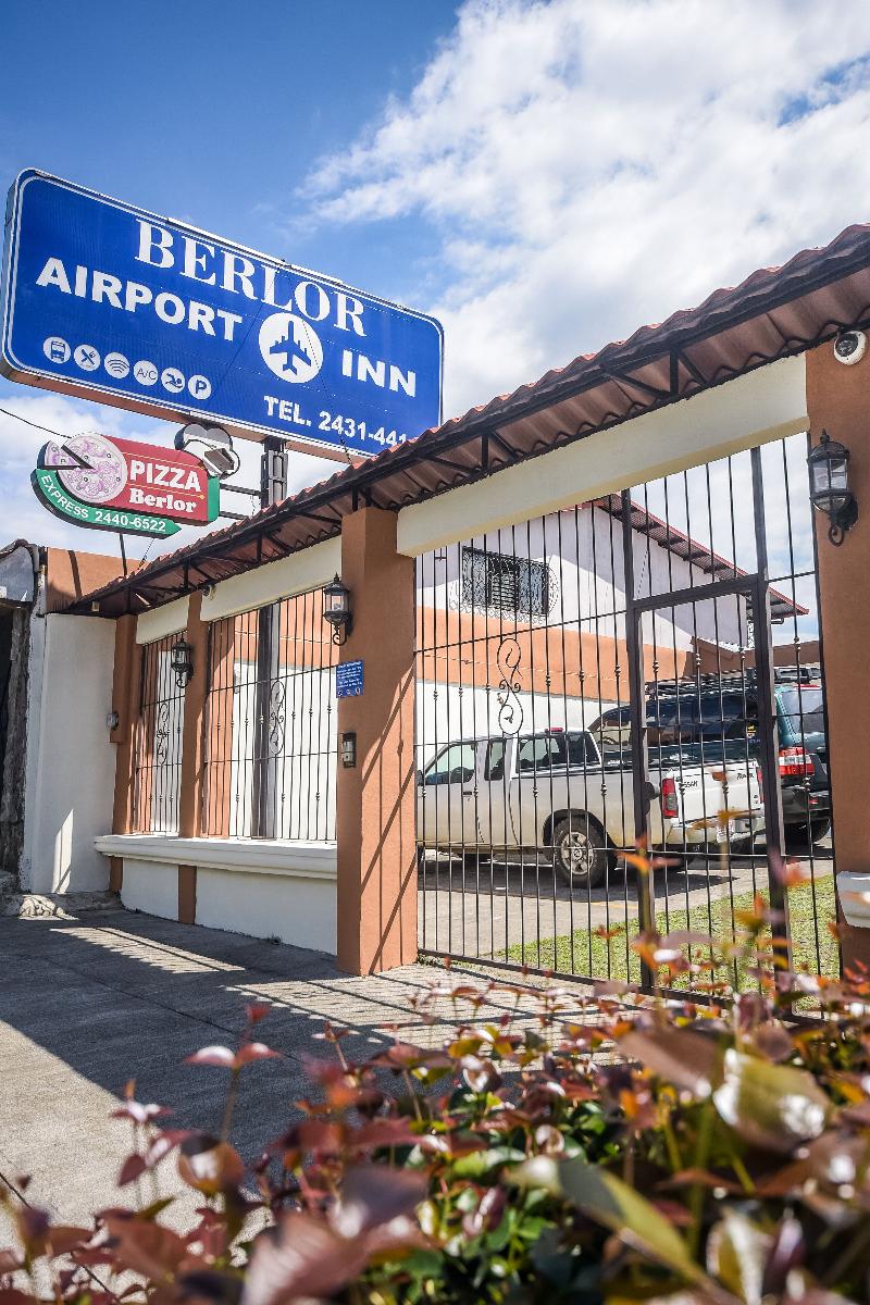 Berlor Airport Inn