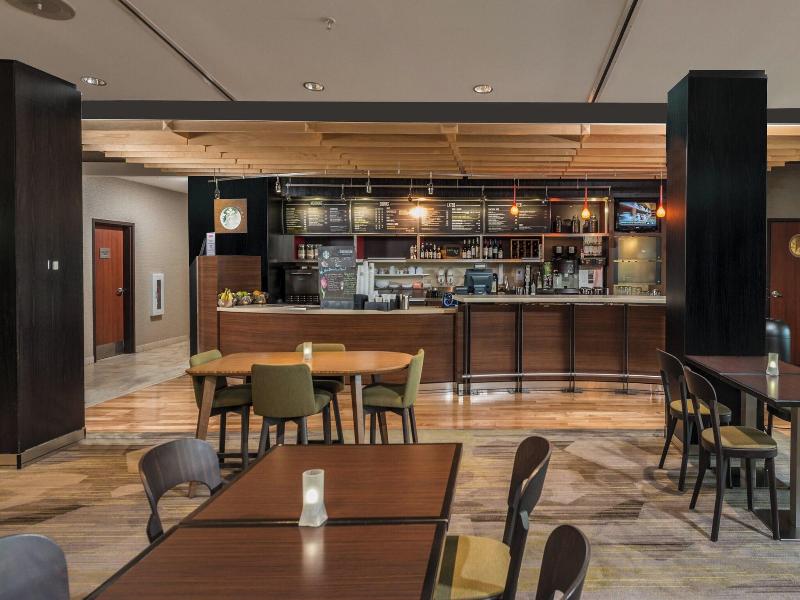Courtyard By Marriott Bangor image