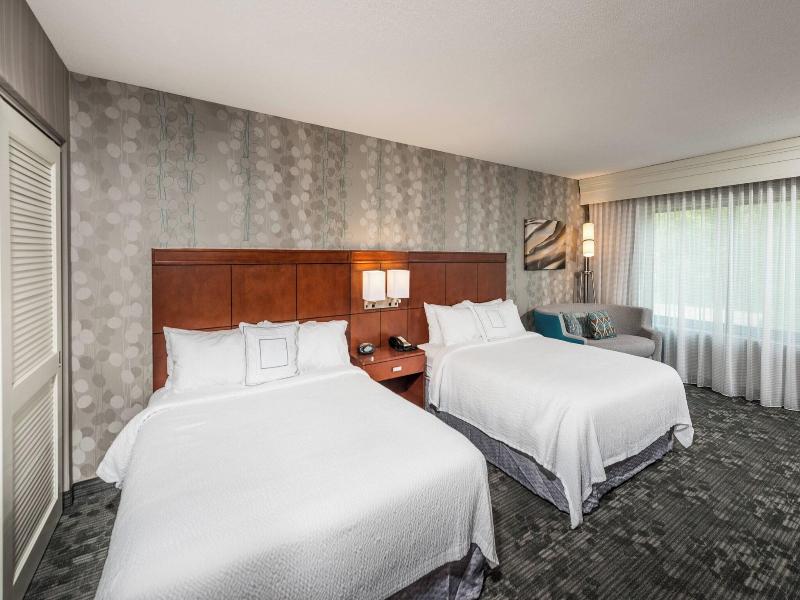 Courtyard By Marriott Bangor image