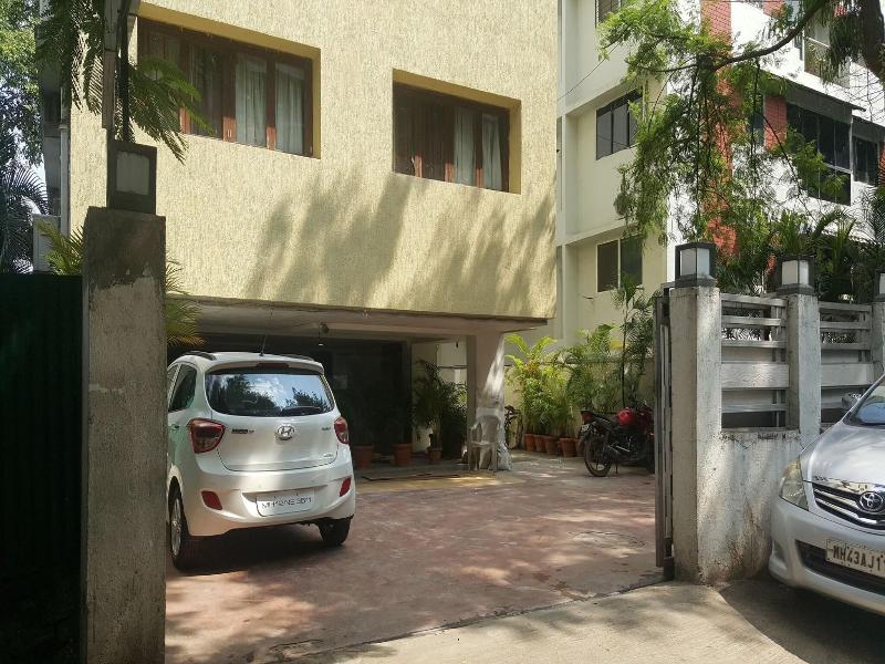 Executive Residency Hotel image
