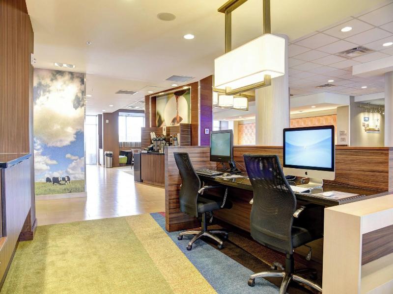 Fairfield Inn Suites Rochester Mayo Clinic Area Sa image