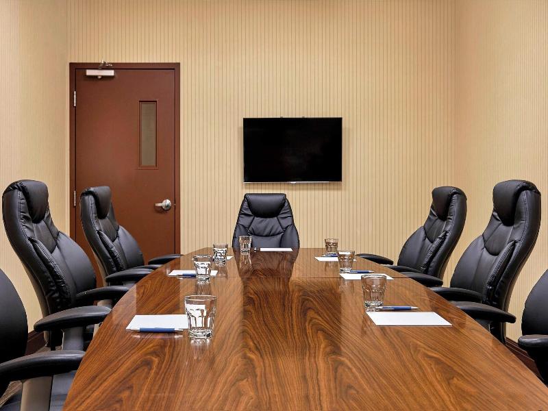 Four Points By Sheraton Regina image