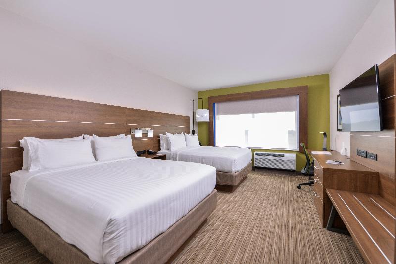 Holiday Inn Express & Suites Siloam Springs By IHG photo 19