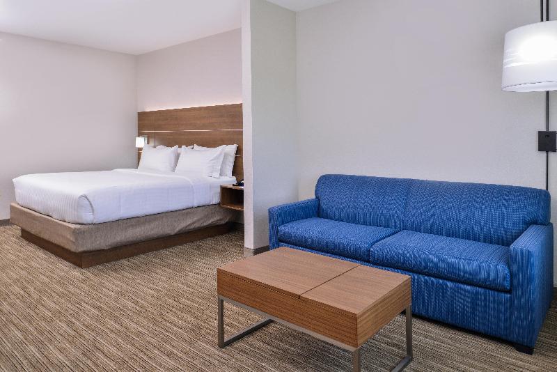 Holiday Inn Express & Suites Siloam Springs By IHG photo 20