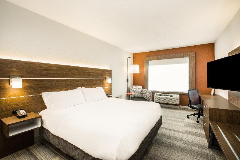 Holiday Inn Express Suites Bellevue Omaha Area photo 18
