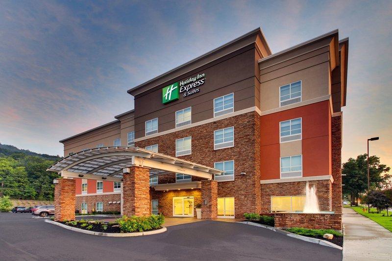 Holiday Inn Express Suites Ithaca
