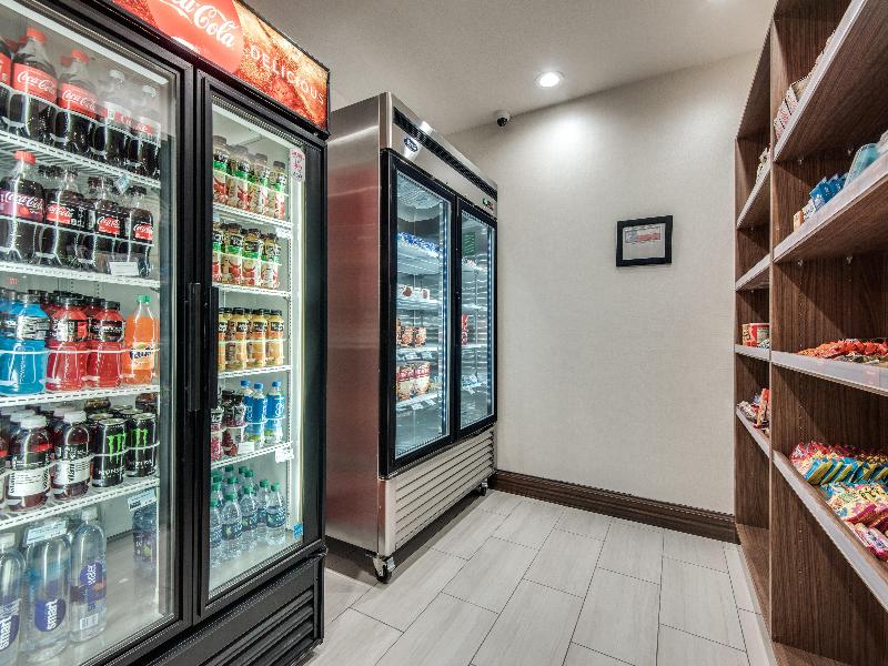 Holiday Inn Express Suites Dallas North Addison image