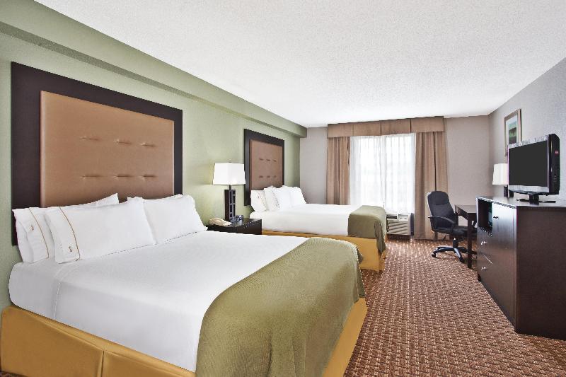 Holiday Inn Express Suites Harrington Dover Area photo 23