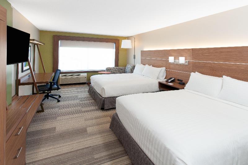Holiday Inn Express Suites Sterling Heights Detroi photo 19