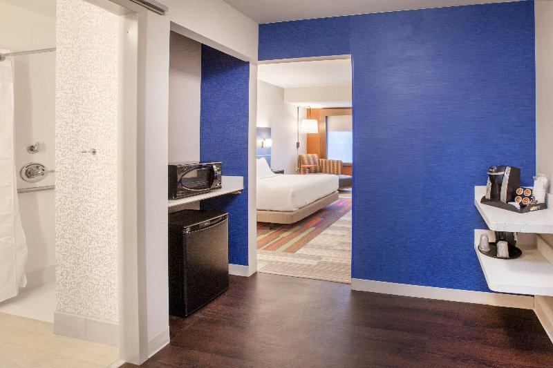 Holiday Inn Express Suites Indianapolis Ne Noblesv photo 19