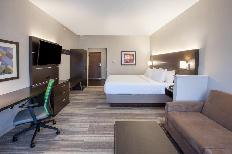 Holiday Inn Express Suites Indianapolis Ne Noblesv image
