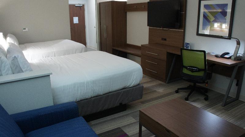 Holiday Inn Express PinevilleAlexandria Area image