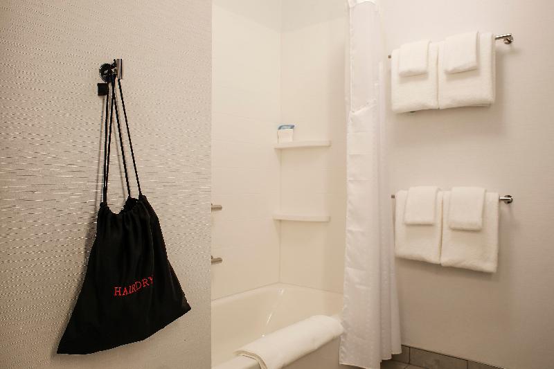 Holiday Inn Express Evansville photo 18