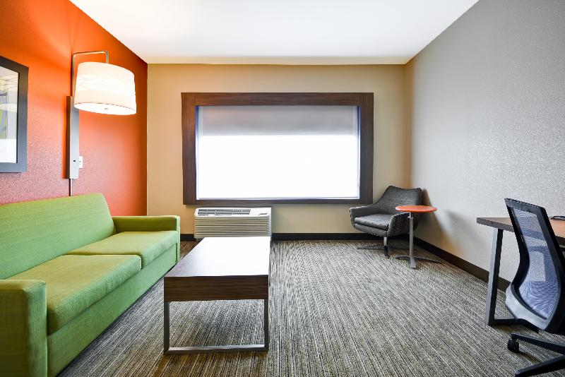 Holiday Inn Express Evansville photo 19
