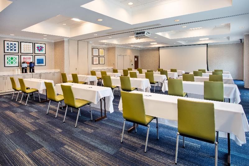 Holiday Inn Express Suites Rochester Webster image
