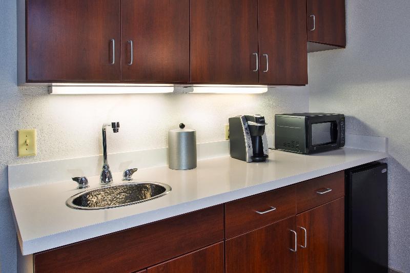 Holiday Inn Express Suites Rochester Webster image