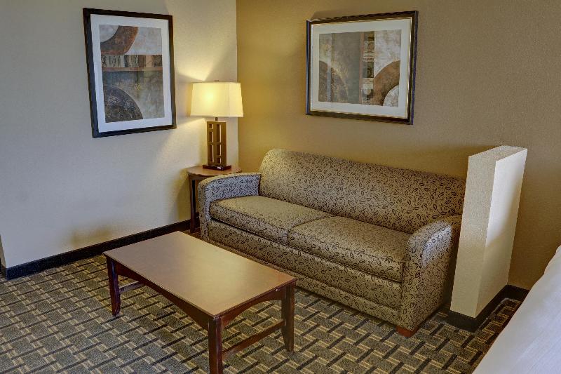 Holiday Inn Express Suites Huntsville image