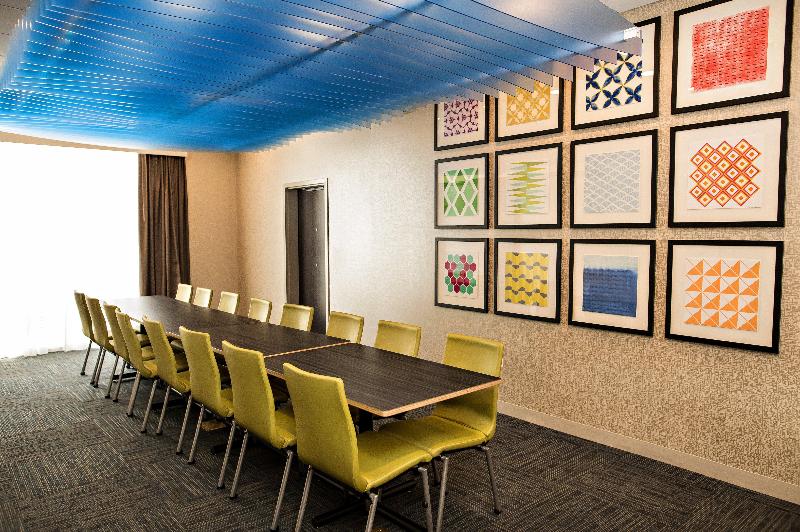 Holiday Inn Express & Suites Marietta By IHG image