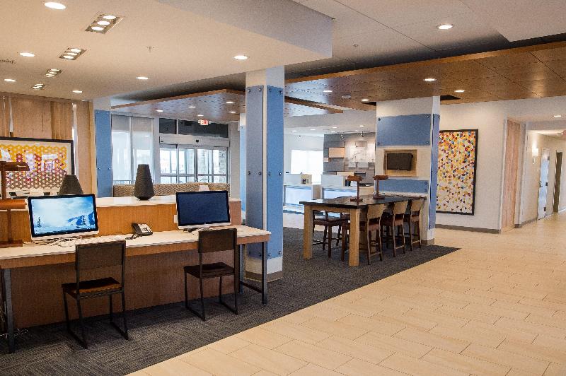 Holiday Inn Express & Suites Marietta By IHG image