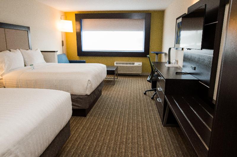 Holiday Inn Express & Suites Marietta By IHG image