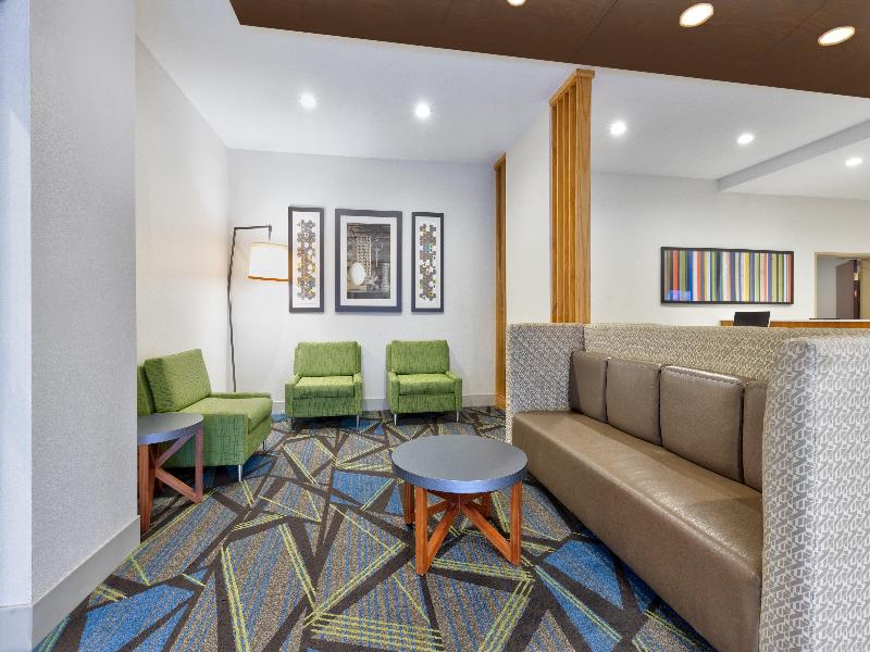 Holiday Inn Express & Suites Amarillo South