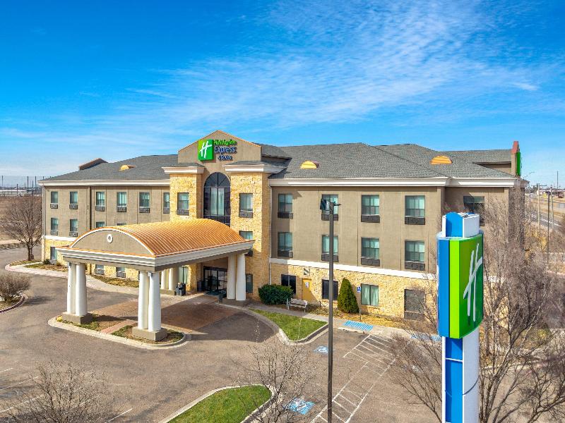 Holiday Inn Express & Suites Amarillo South — general view