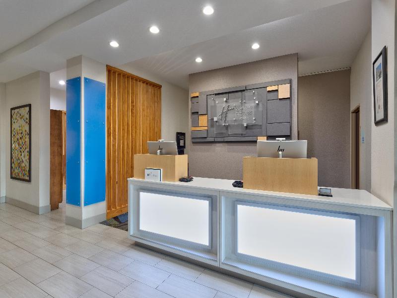 Holiday Inn Express & Suites Amarillo South
