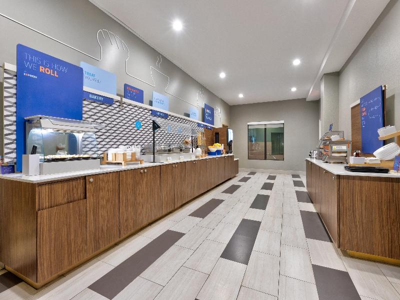 Holiday Inn Express & Suites Amarillo South
