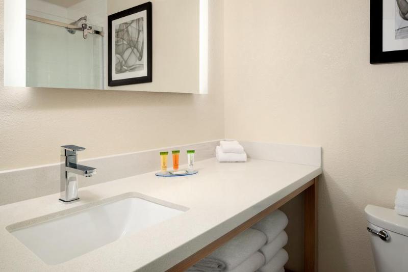 Ramada Uniontown image