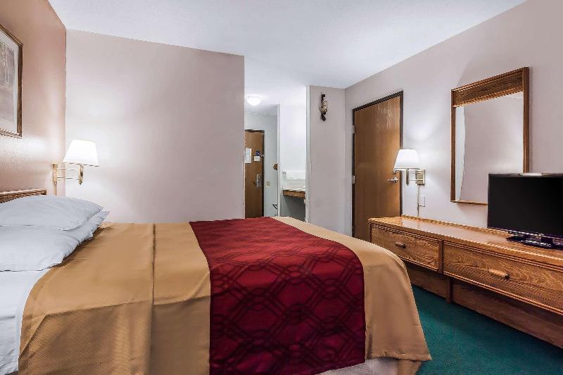 Rodeway Inn Holdrege image