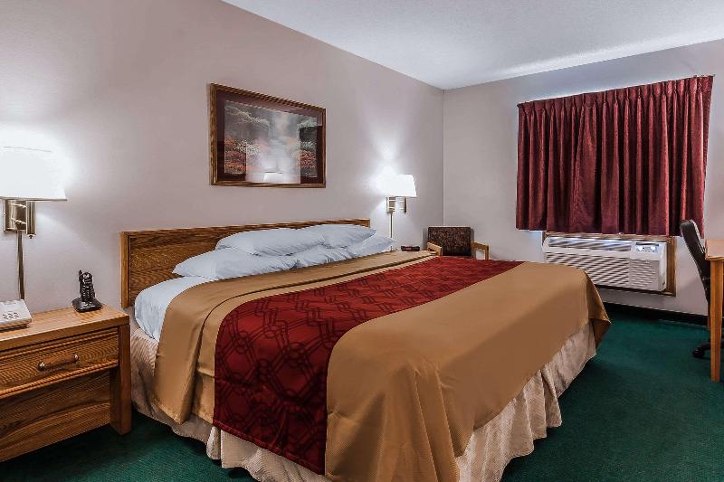 Rodeway Inn Holdrege image