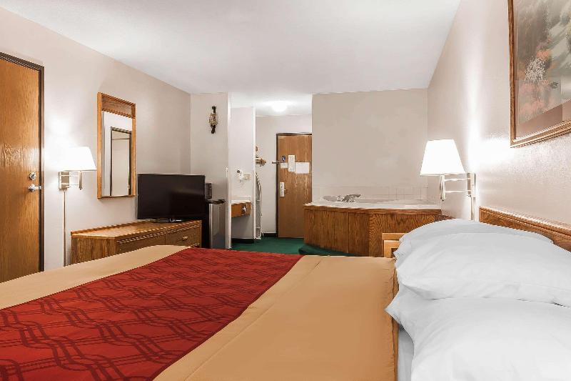 Rodeway Inn Holdrege image