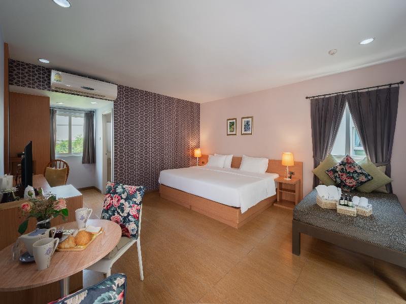U Tiny Boutique Suvarnabhumi Airport Hotel image