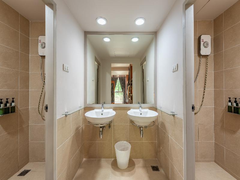 U Tiny Boutique Suvarnabhumi Airport Hotel image