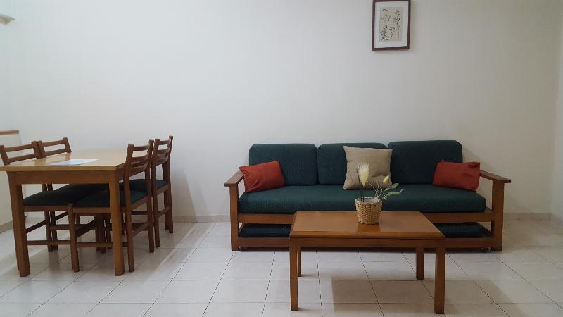 Mandalena Hotel Apts image