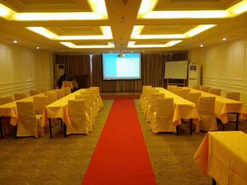GreenTree Inn Chengjiang  Road Business Hotel image