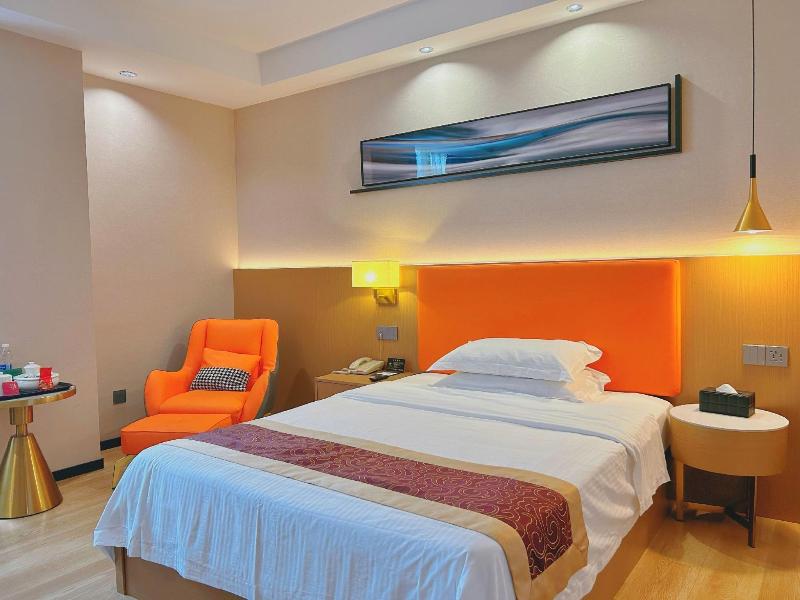 GreenTree Inn Chengjiang  Road Business Hotel image