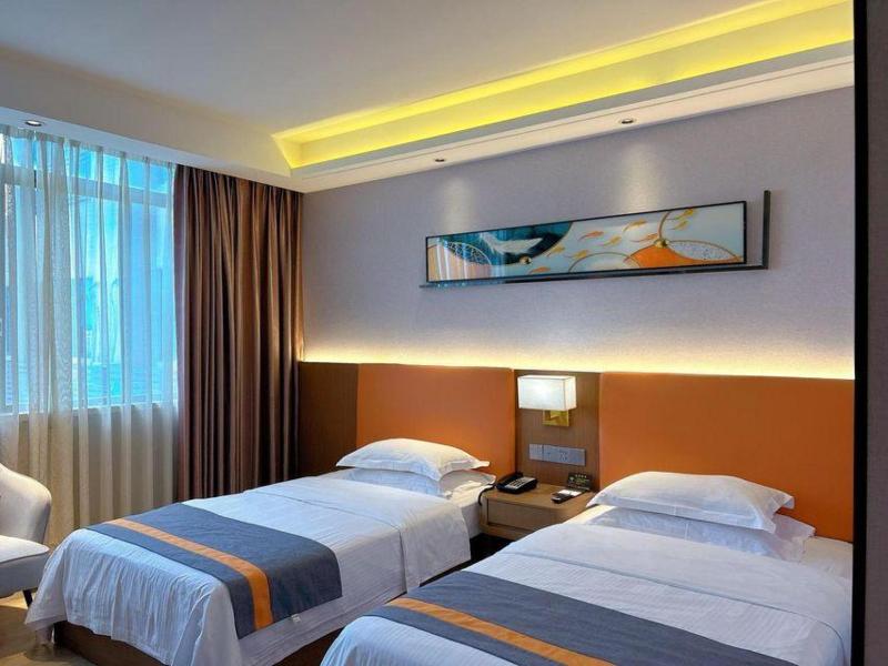 GreenTree Inn Chengjiang  Road Business Hotel image