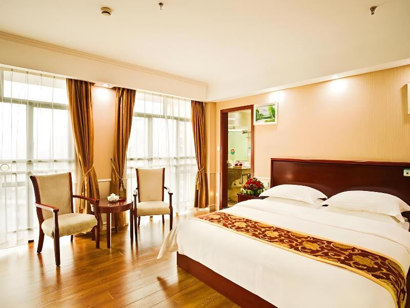 GreenTree Inn Linjiang  North Road Express image
