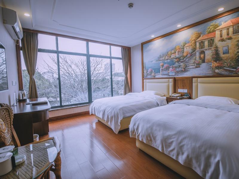 GreenTree Inn Pinghu  Zhapu Jiulong Mountain image