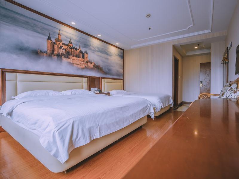 GreenTree Inn Pinghu  Zhapu Jiulong Mountain image