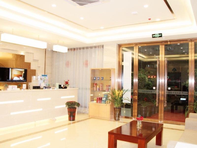 GreenTree Inn (Huoshan Yingjia Avenue)