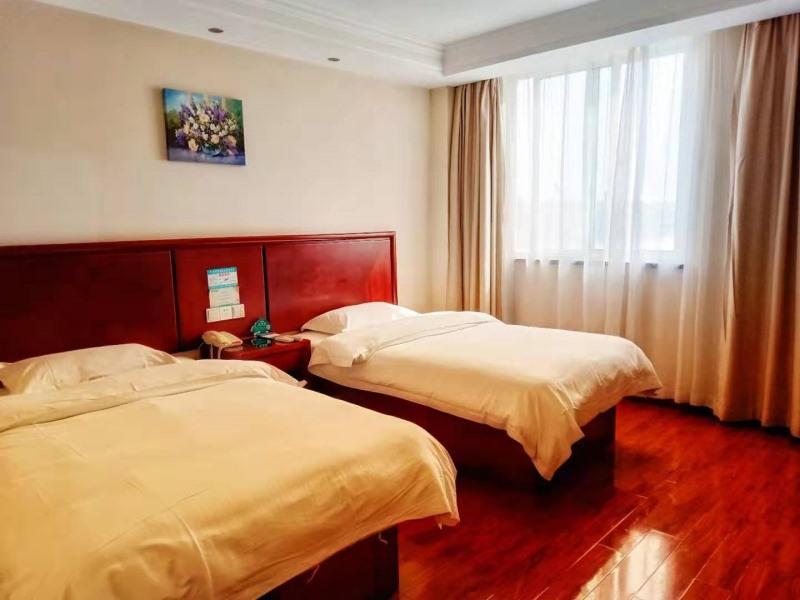 Bed room